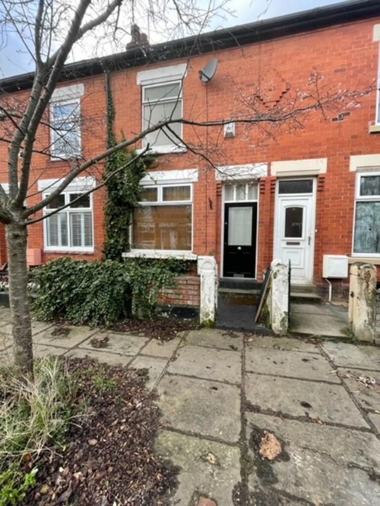 2 bed Mid Terraced House for rent in Stretford. From Emma Hatton - Manchester