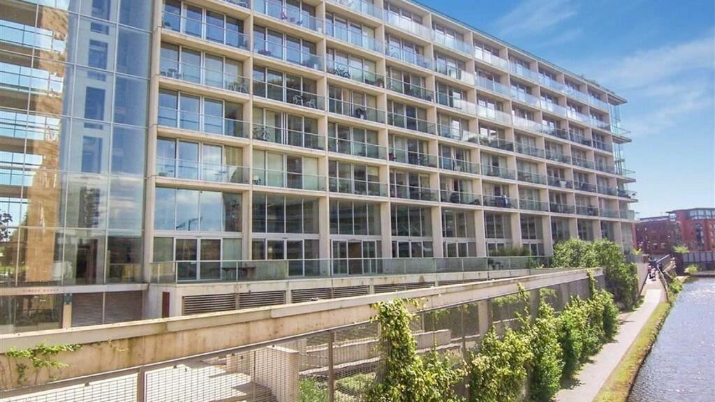 1 bed Apartment for rent in Manchester. From Emma Hatton - Manchester
