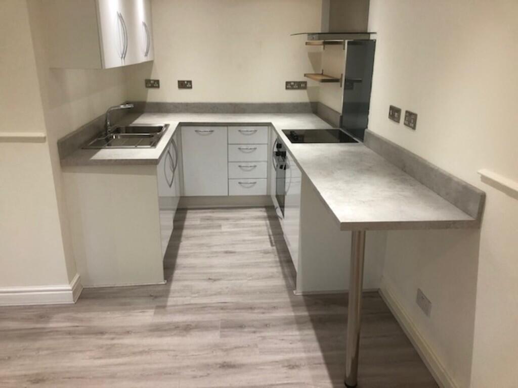 2 bed Apartment for rent in Stretford. From Emma Hatton - Manchester