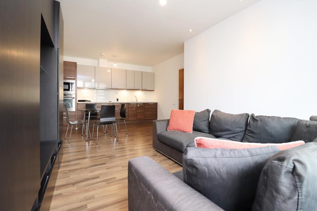 2 bed Flat for rent in London. From Estateology - Bethnal Green