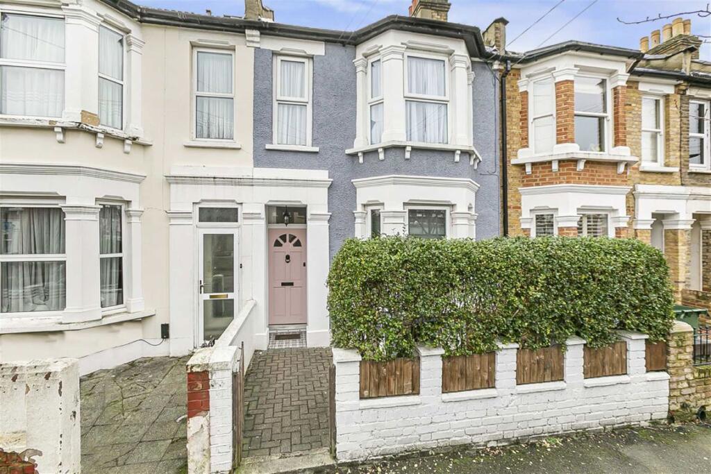 2 bed 1st Floor Flat for rent in Leyton. From Estates East - Leyton and Leytonstone