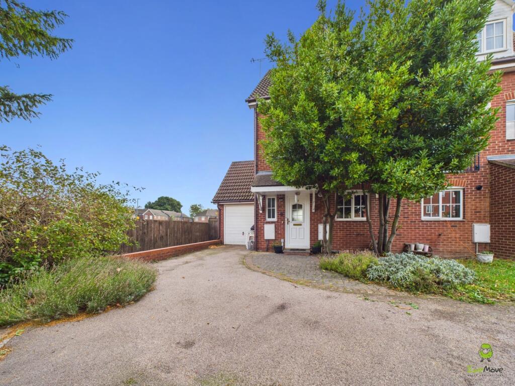 4 bed Mid Terraced House for rent in Erith. From EweMove - Bexleyheath