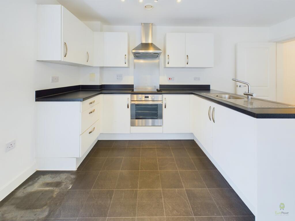 2 bed Apartment for rent in Erith. From EweMove - Bexleyheath