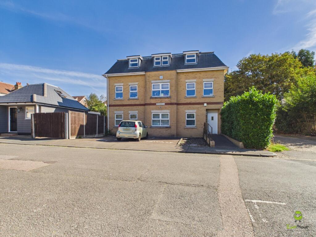 2 bed Penthouse for rent in Bexley. From EweMove - Bexleyheath