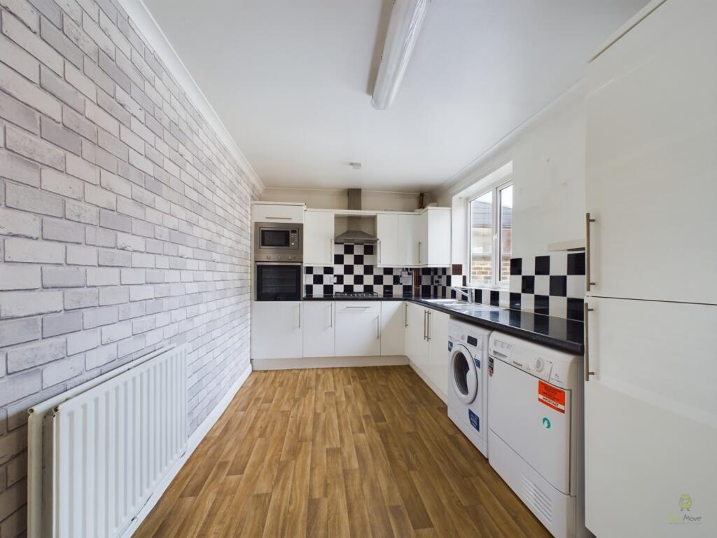 3 bed Semi Detached for rent in London. From EweMove - Bexleyheath
