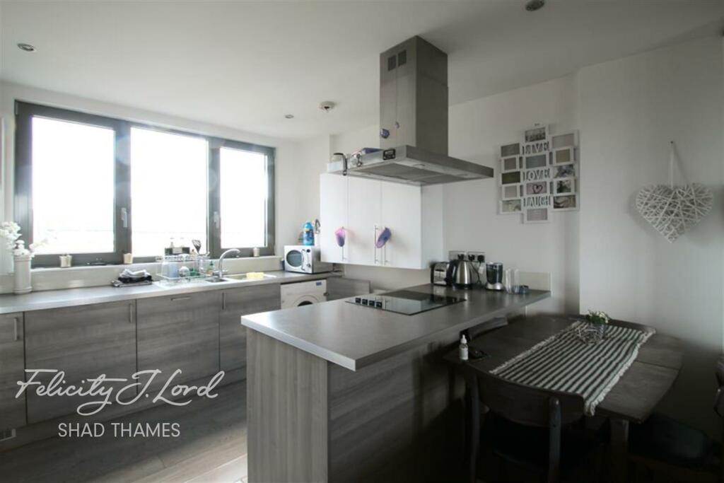 2 bed Flat for rent in Bermondsey. From Felicity J Lord - Shad Thames Lettings