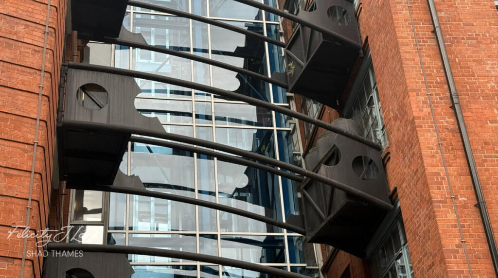 1 bed 1st Floor Flat for rent in London. From Felicity J Lord - Shad Thames
