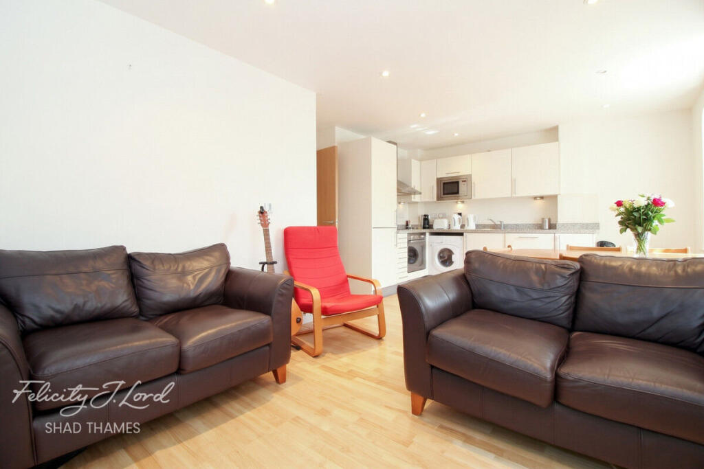 2 bed 1st Floor Flat for rent in Bermondsey. From Felicity J Lord - Shad Thames