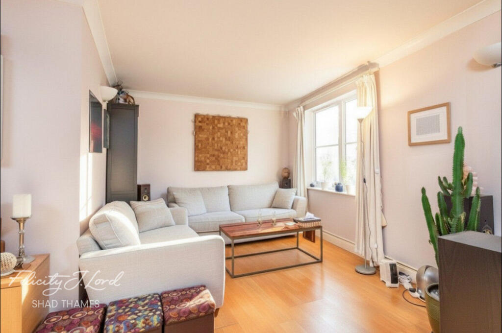 2 bed 1st Floor Flat for rent in Bermondsey. From Felicity J Lord - Shad Thames
