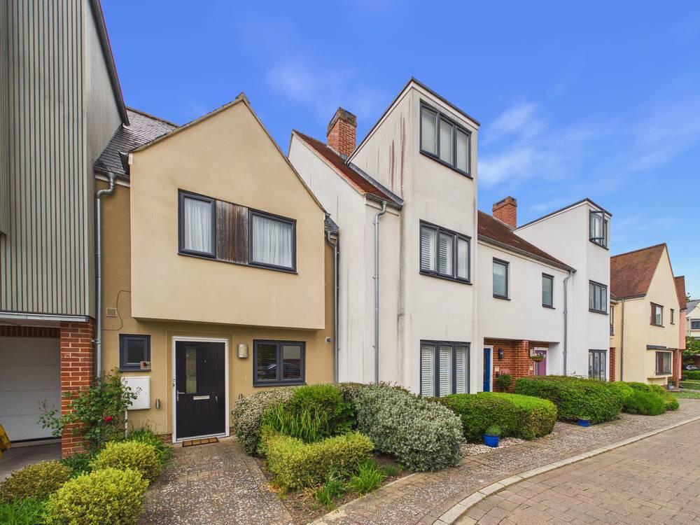 2 bed Mid Terraced House for rent in Rodbridge Corner. From Fenn Wright - Sudbury 2 bed Mid Terraced House for rent in Rodbridge Corner. From Fenn Wright - Sudbury