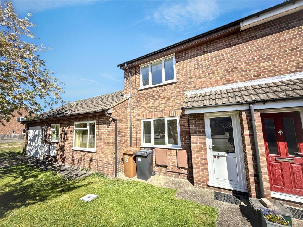 2 bed Mid Terraced House for rent in Melton Mowbray. From Bentons - Melton Mowbray
