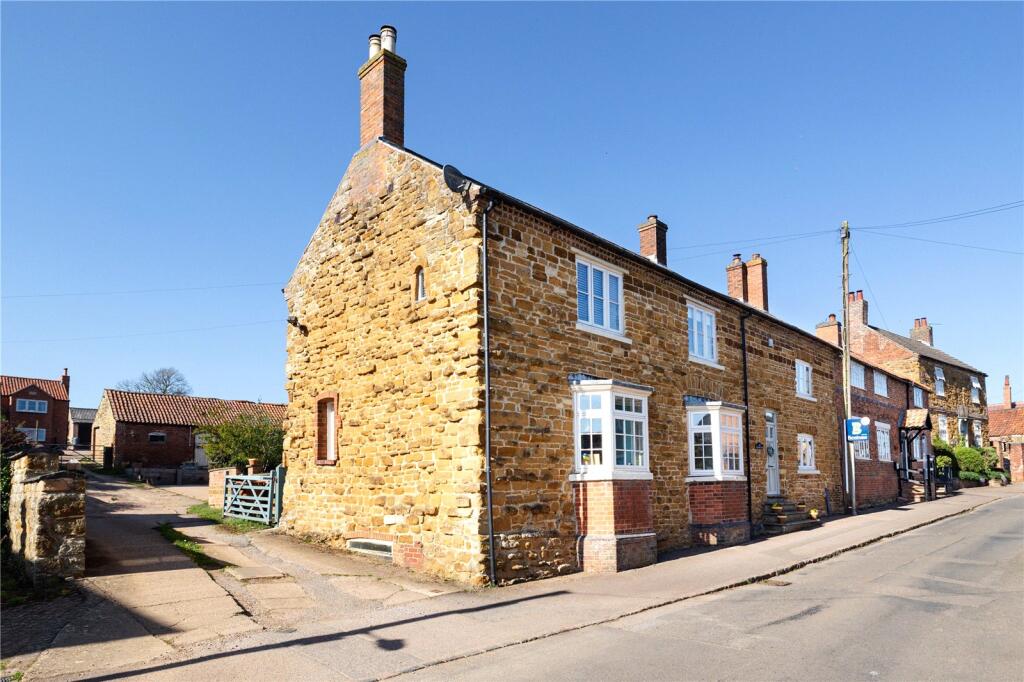 5 bed Detached for rent in Ab Kettleby. From Bentons - Melton Mowbray