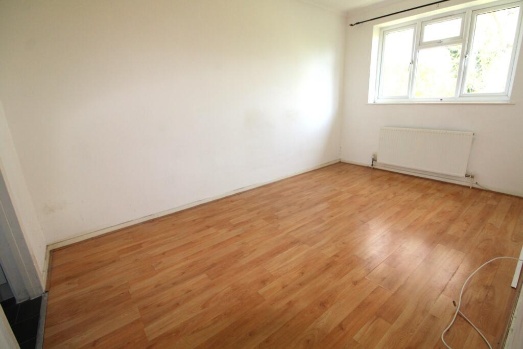 1 bed 1st Floor Flat for rent in Edmonton. From Filey Properties - Enfield - Lettings