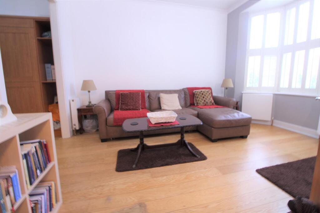 1 bed 1st Floor Flat for rent in Barnet. From Filey Properties - Enfield - Lettings