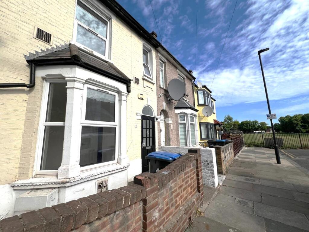 4 bed End of Terrace for rent in Edmonton. From Filey Properties - Enfield - Lettings 4 bed End of Terrace for rent in Edmonton. From Filey Properties - Enfield - Lettings