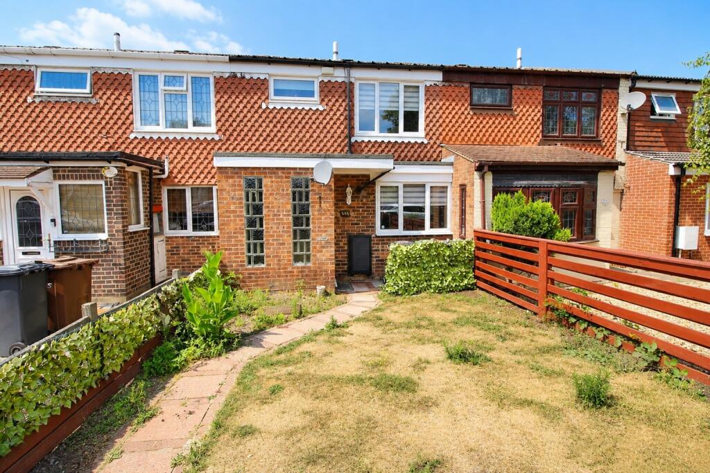 3 bed Mid Terraced House for rent in Dagenham. From Filey Properties - Enfield - Lettings