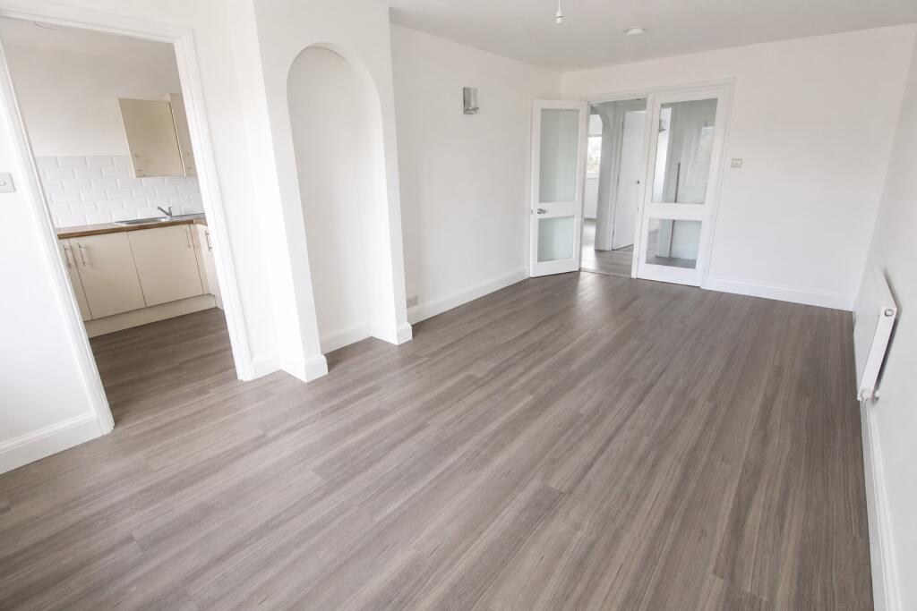 2 bed 1st Floor Flat for rent in Edmonton. From Filey Properties - Enfield - Lettings