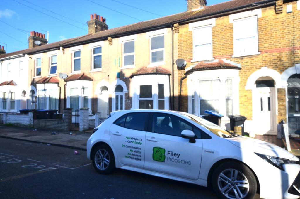 3 bed Mid Terraced House for rent in Edmonton. From Filey Properties - Enfield - Lettings