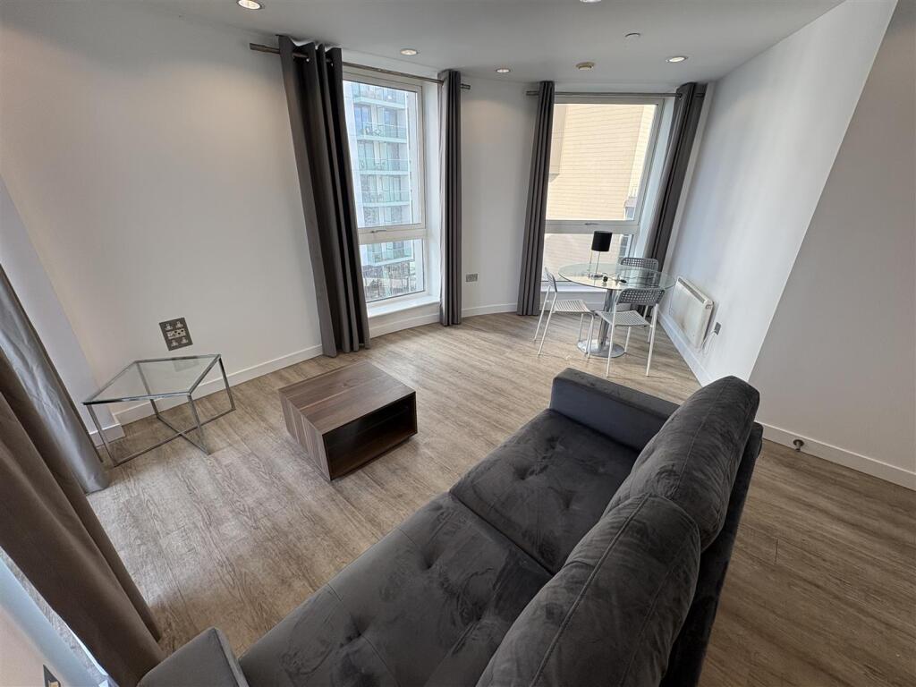 2 bed Apartment for rent in Salford. From BEYOND RESIDENTIAL LIMITED - Salford Quays