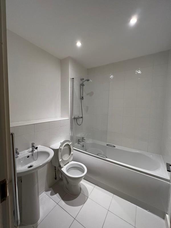 0 bed Detached for rent in Stockport. From BEYOND RESIDENTIAL LIMITED - Salford Quays
