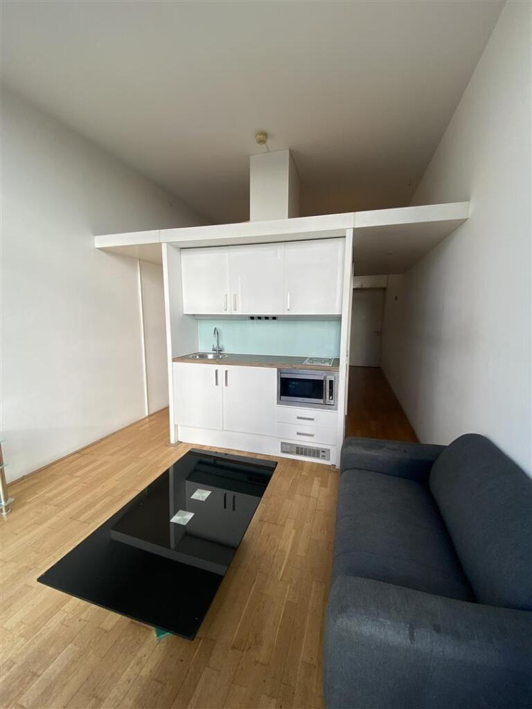 0 bed Studio for rent in Manchester. From BEYOND RESIDENTIAL LIMITED - Salford Quays