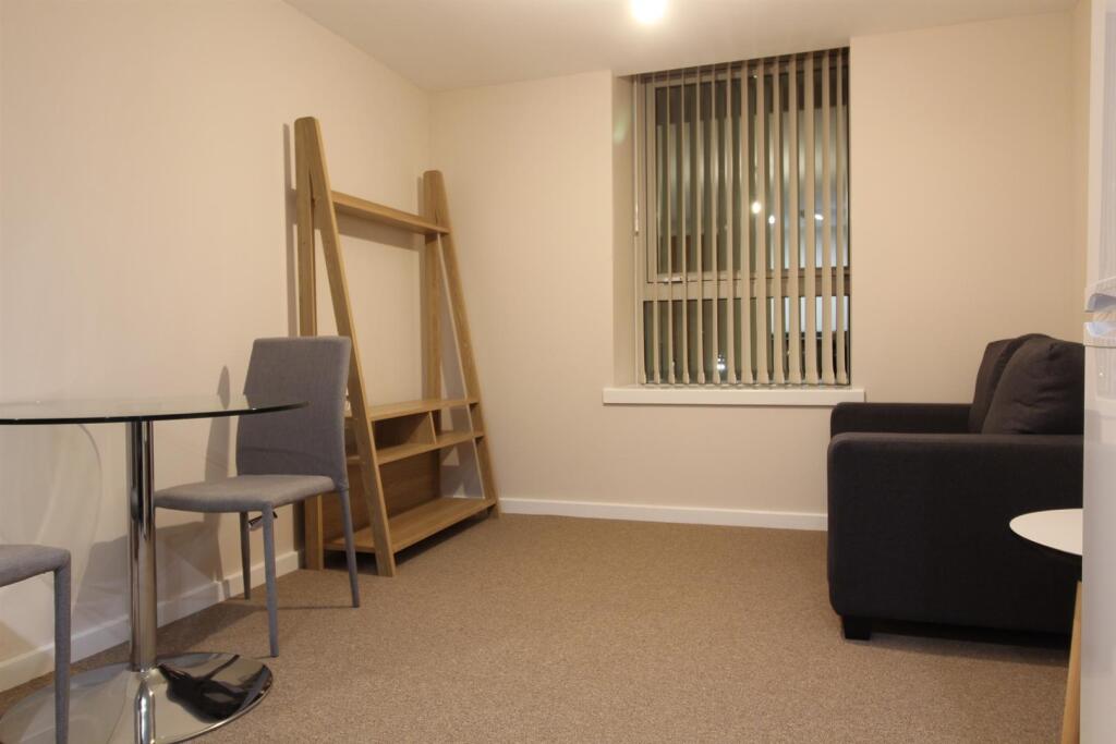 1 bed Apartment for rent in Dunham Town. From BEYOND RESIDENTIAL LIMITED - Salford Quays