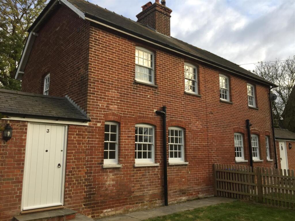 2 bed Detached for rent in West Stourmouth. From Finn's - Sandwich 2 bed Detached for rent in West Stourmouth. From Finn's - Sandwich