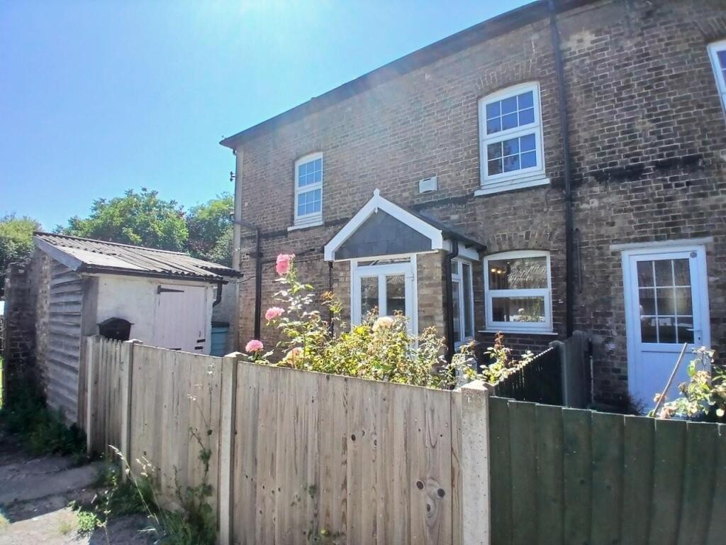 2 bed Detached for rent in Great Mongeham. From Finn's - Sandwich 2 bed Detached for rent in Great Mongeham. From Finn's - Sandwich
