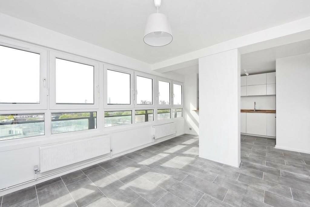 2 bed Flat for rent in Camberwell. From Fish Need Water - London