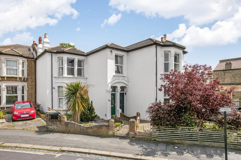 2 bed Apartment for rent in Lewisham. From Fish Need Water - London 2 bed Apartment for rent in Lewisham. From Fish Need Water - London