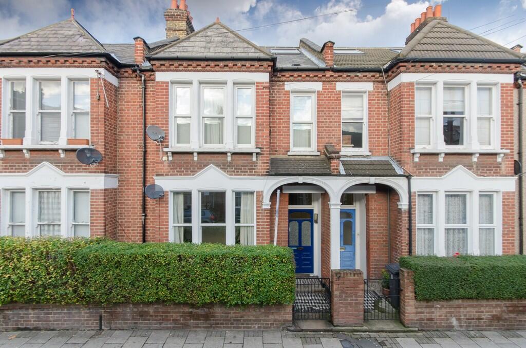2 bed Apartment for rent in Clapham. From Fish Need Water - London