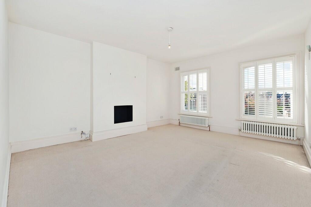 2 bed Apartment for rent in Camberwell. From Fish Need Water - London