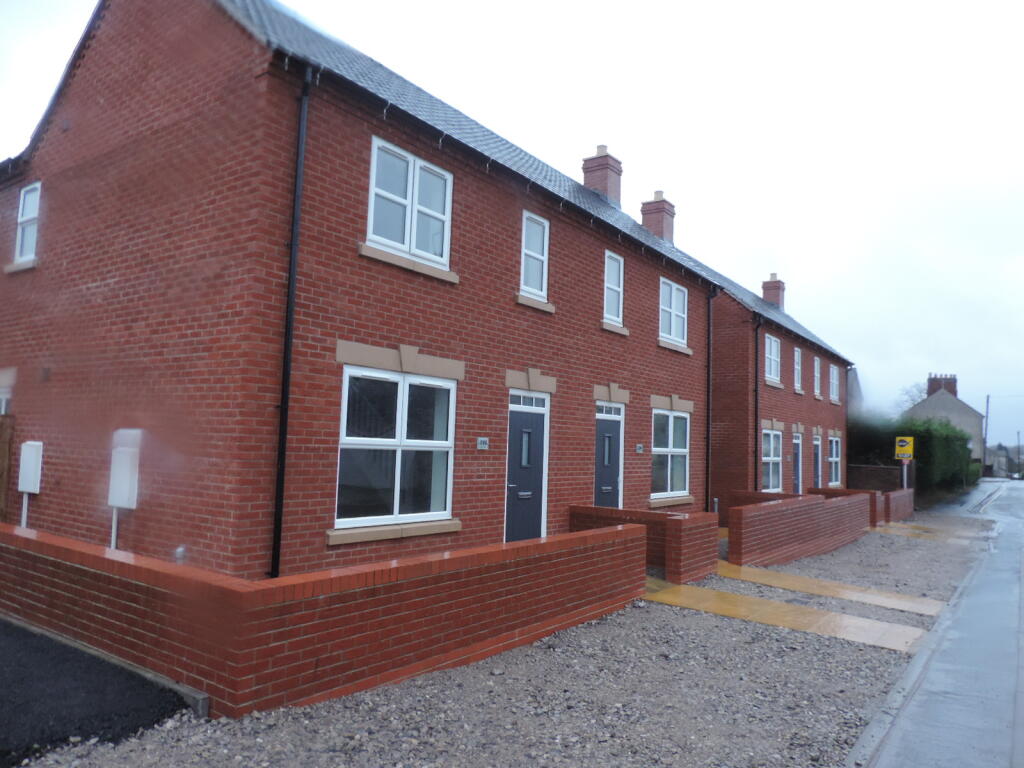 3 bed Semi Detached for rent in Swadlincote. From Fish2let.com - Ashby-De-La-Zouch