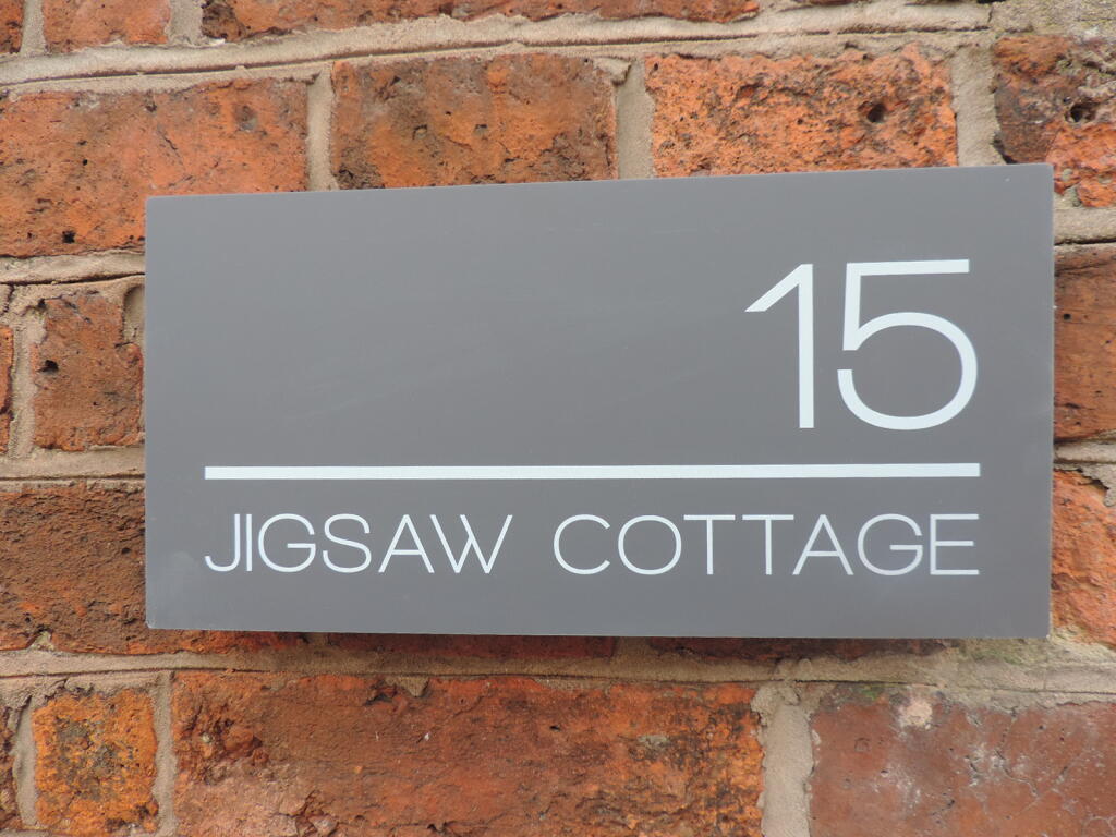 2 bed Cottage for rent in Ashby-de-la-Zouch. From Fish2let.com - Ashby-De-La-Zouch