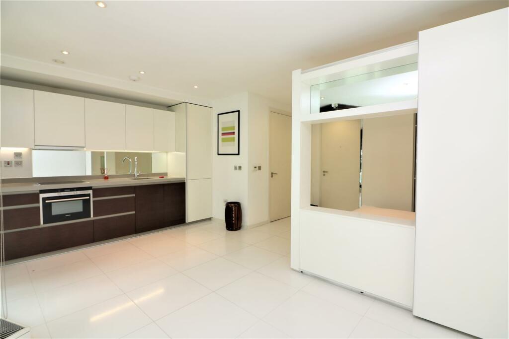 0 bed Apartment for rent in Poplar. From Franklyn James - Docklands