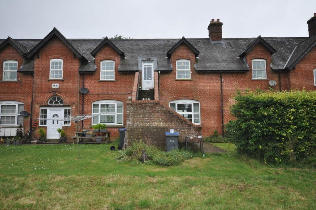 2 bed Apartment for rent in Manton. From Birkmyre Property Consultants - Marlborough