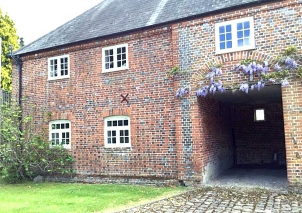 2 bed Semi Detached for rent in Pewsey. From Birkmyre Property Consultants - Marlborough