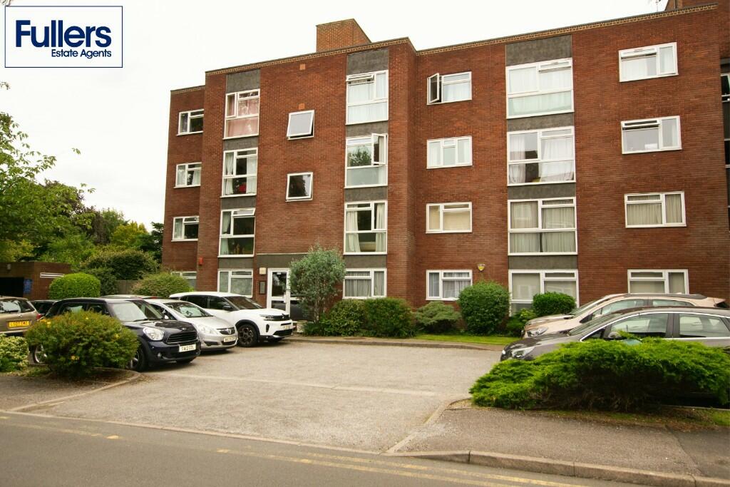 2 bed 1st Floor Flat for rent in Southgate. From Fullers Estates - London 2 bed 1st Floor Flat for rent in Southgate. From Fullers Estates - London