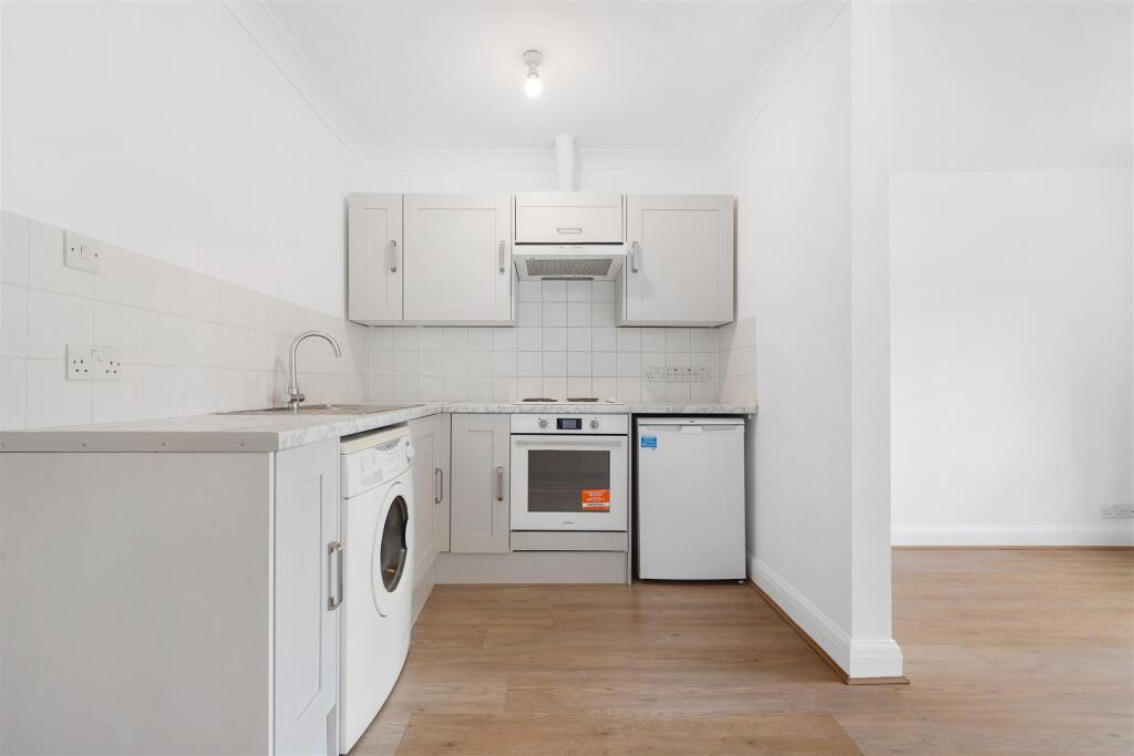 0 bed Studio for rent in London. From Galloways - Penge