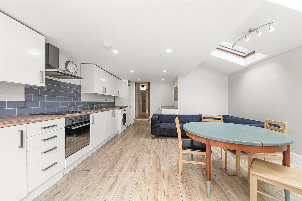 5 bed Mid Terraced House for rent in Camberwell. From Gareth James Property - South East London