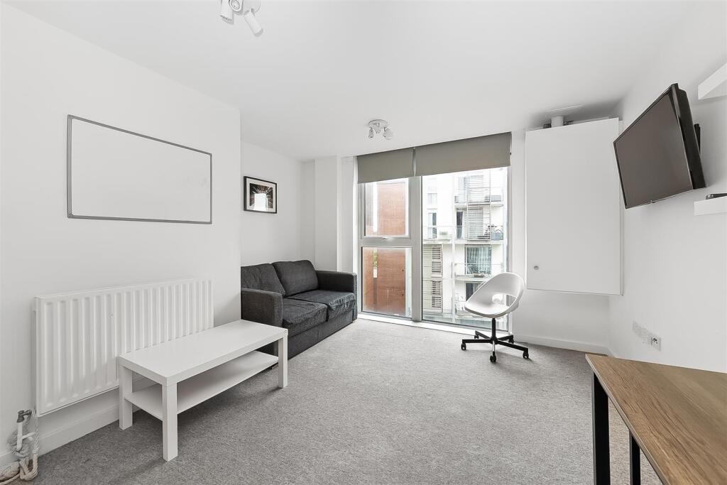 1 bed 1st Floor Flat for rent in London. From Gareth James Property - South East London 1 bed 1st Floor Flat for rent in London. From Gareth James Property - South East London