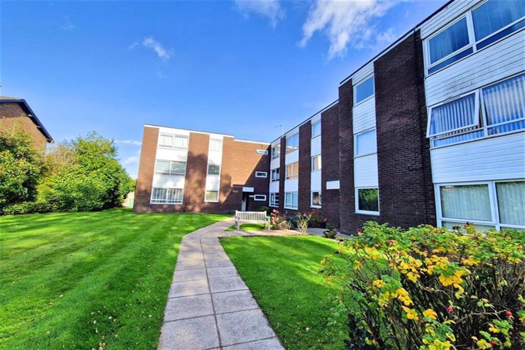 2 bed Apartment for rent in Cheadle. From Gascoigne Halman - Cheadle