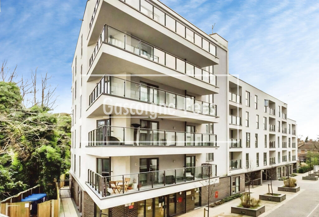 1 bed Apartment for rent in Pyle Hill. From Gascoigne-Pees Lettings - Esher