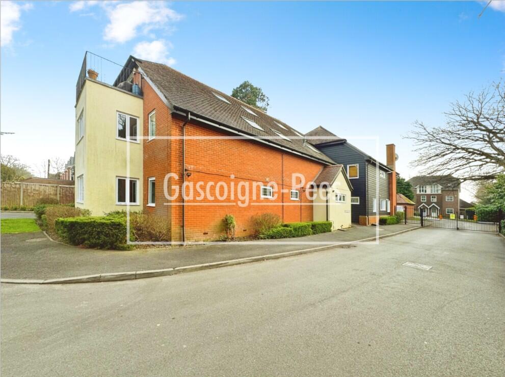 2 bed 1st Floor Flat for rent in Stoke D'Abernon. From Gascoigne-Pees Lettings - Esher