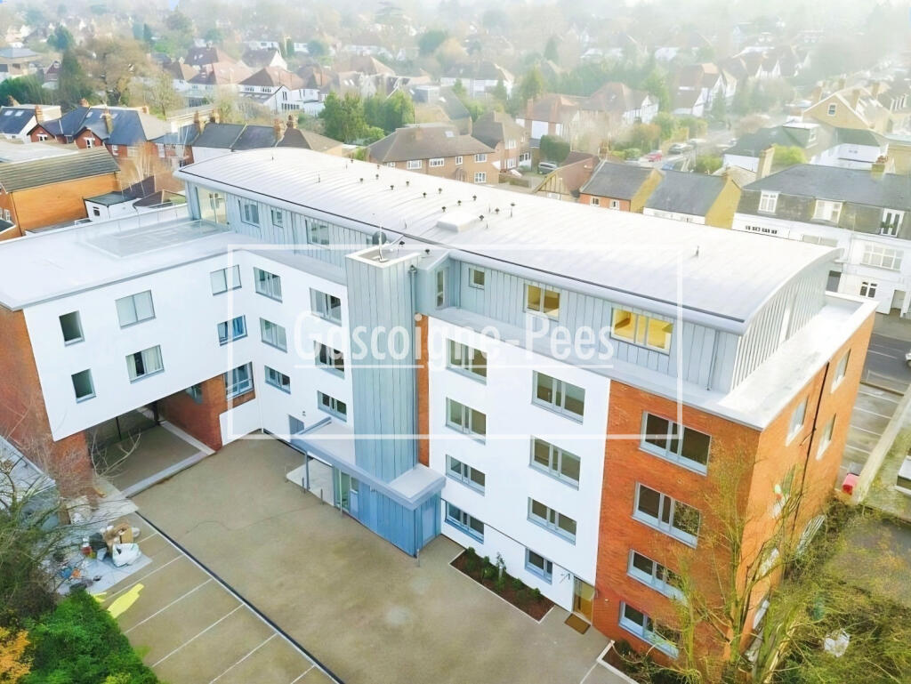 3 bed 1st Floor Flat for rent in East Molesey. From Gascoigne-Pees Lettings - Esher