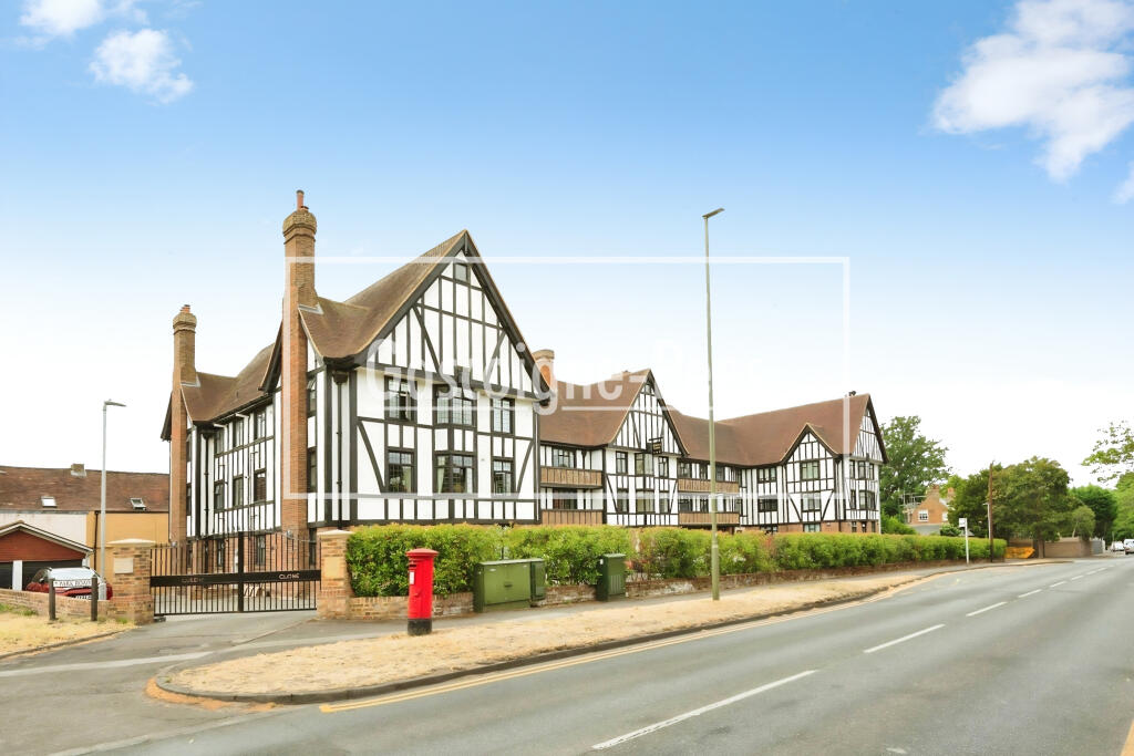 2 bed Apartment for rent in Esher. From Gascoigne-Pees Lettings - Esher
