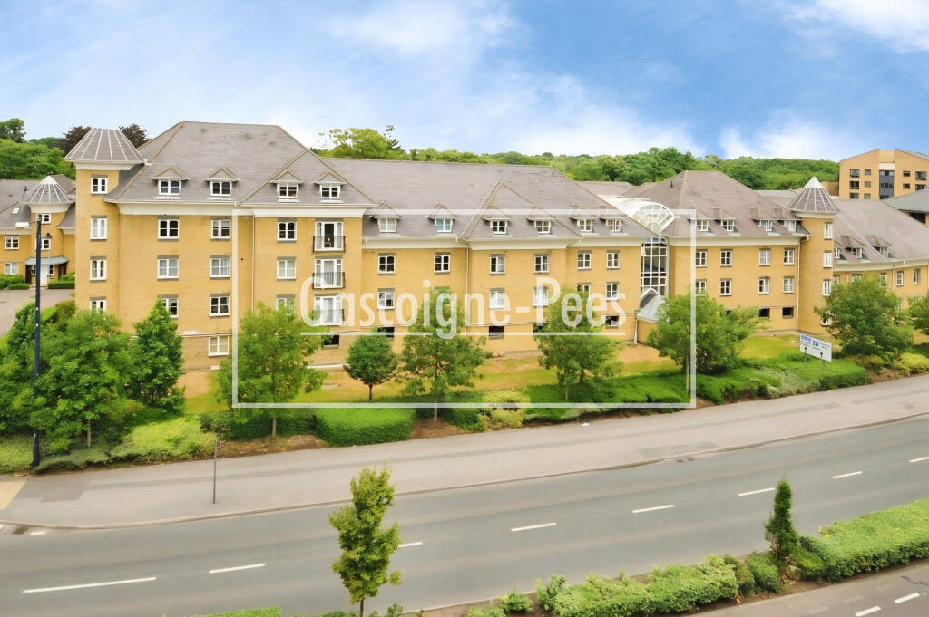 1 bed 1st Floor Flat for rent in Woking. From Gascoigne-Pees Lettings - Esher