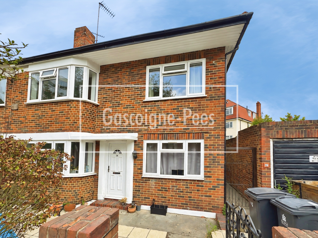 2 bed Detached for rent in Kingston upon Thames. From Gascoigne-Pees Lettings - Kingston Upon Thames