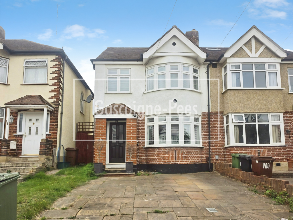4 bed Detached for rent in Worcester Park. From Gascoigne-Pees Lettings - Kingston Upon Thames