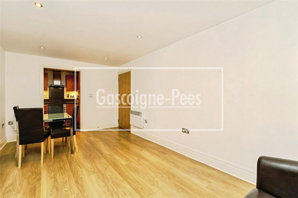 1 bed 1st Floor Flat for rent in Kingston upon Thames. From Gascoigne-Pees Lettings - Kingston Upon Thames